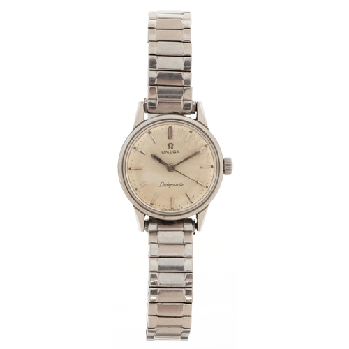 2103 - Omega, ladies Omega Ladymatic automatic wristwatch, the movement numbered 21450506, 22mm in diameter