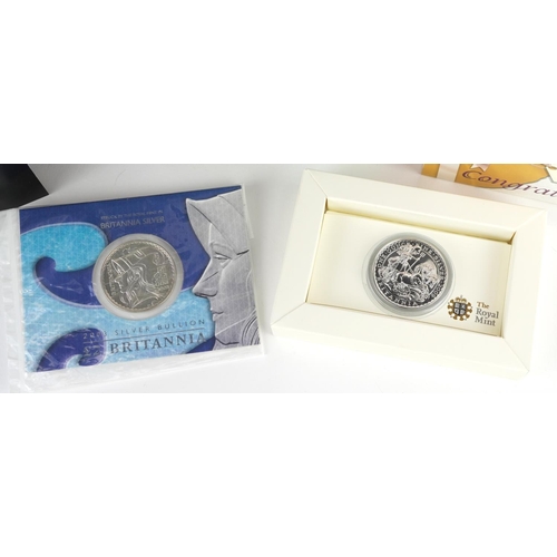 1657 - Modern British coinage including two Britannia two pound bullion one ounce silver coins, dates 2003 ... 