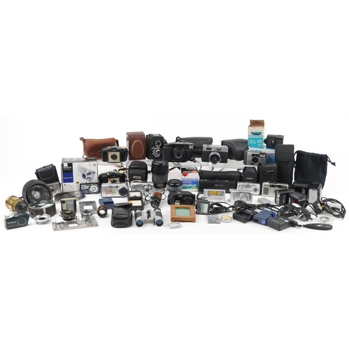 1258 - Vintage and later cameras, accessories and lenses including Kodak, Halina, Sony, Nikon, Olympus and ... 