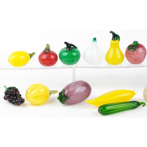 468 - Collection of predominantly Italian colourful glass fruits including pears, peppers, grapes and appl... 