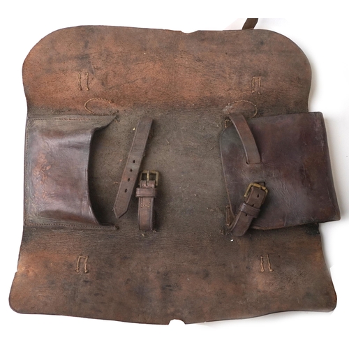 557 - Victorian leather farrier's bag, 40cm wide