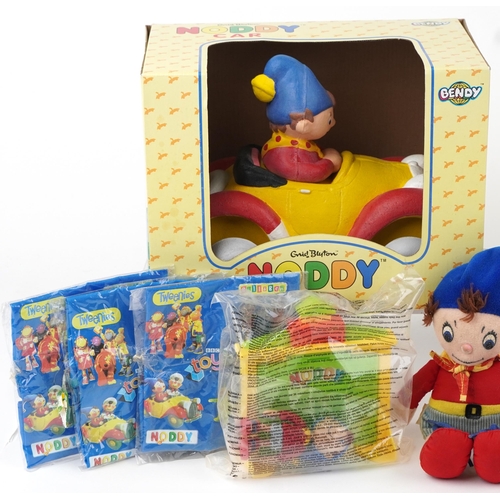 1585 - Vintage and later Noddy collectables including Bendy Noddy car with box and various books by Enid Bl... 