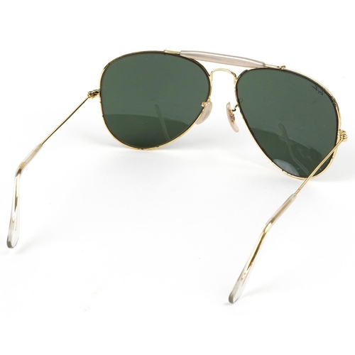 1288 - Pair of Ray-Ban Aviator sunglasses with case