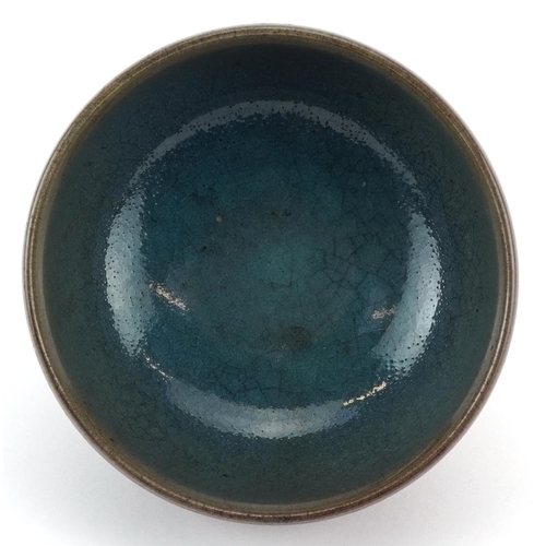 415 - Chinese porcelain bowl having a Jun type glaze, 13cm in diameter