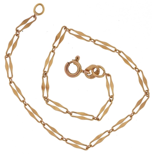 2691 - 9ct gold flattened bar link bracelet, 18cm in length, 0.9g