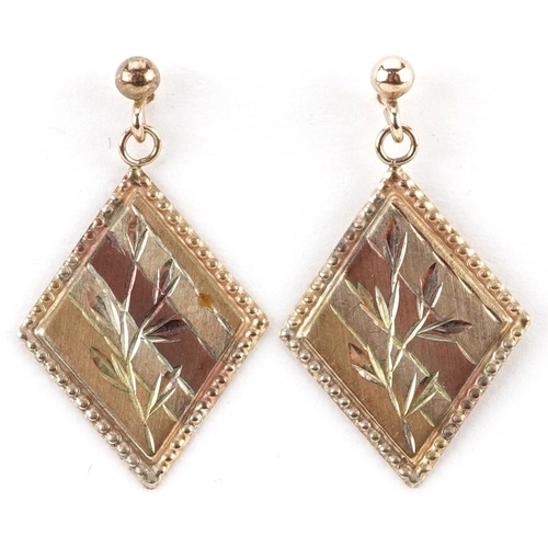 2607 - Pair of Aesthetic style unmarked three tone gold floral engraved drop earrings, tests as 9ct gold, 2... 