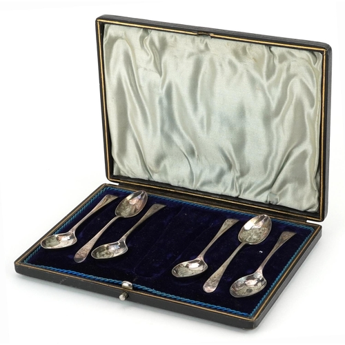 1368 - Set of six Victorian silver teaspoons housed in a velvet and silk lined fitted case, I.E & S maker's... 