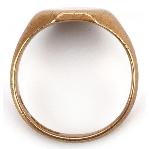 2106 - 9ct gold unengraved signet ring, size N/O, 4.9g