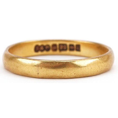 2598 - 22ct gold wedding band, size L, 2.8g