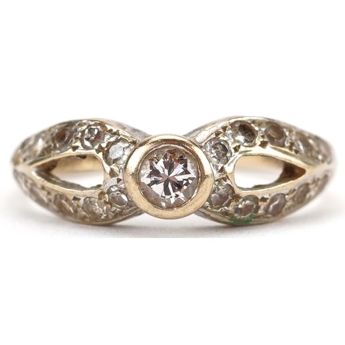 2285 - 9ct gold diamond solitaire ring with diamond set split shoulders, the centre diamond approximately 3... 