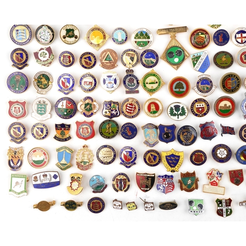 1693 - Extensive collection of bowling interest pin badges, predominantly with enamel