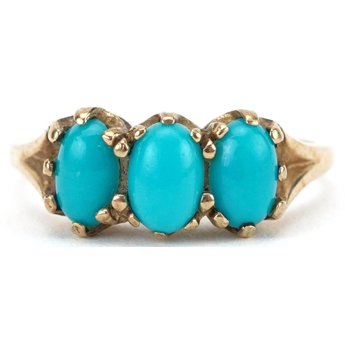 2258 - 9ct gold cabochon turquoise three stone ring, size M, 2.2g