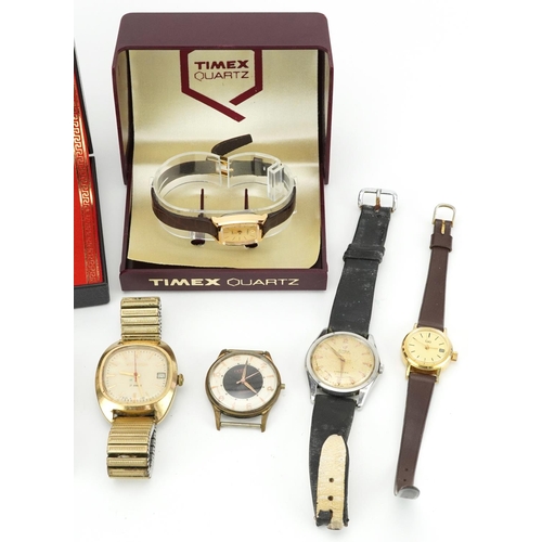 2765 - Nine vintage and later ladies and gentlemen's wristwatches including manual Cyma Navystar, Sekonda a... 