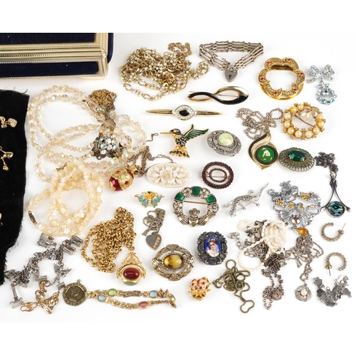 2779 - Vintage and later costume jewellery, some silver, including four row gate bracelet with love heart s... 