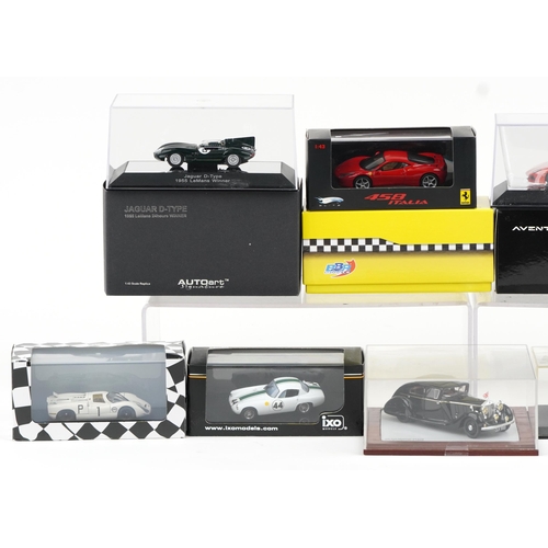 1569 - Nine 1:43 scale diecast model vehicles with cases/boxes, including Autoart Signature, Minichamps, BB... 