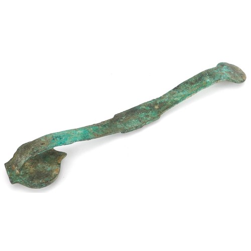 271 - Chinese verdigris ruyi sceptre, 30cm in length