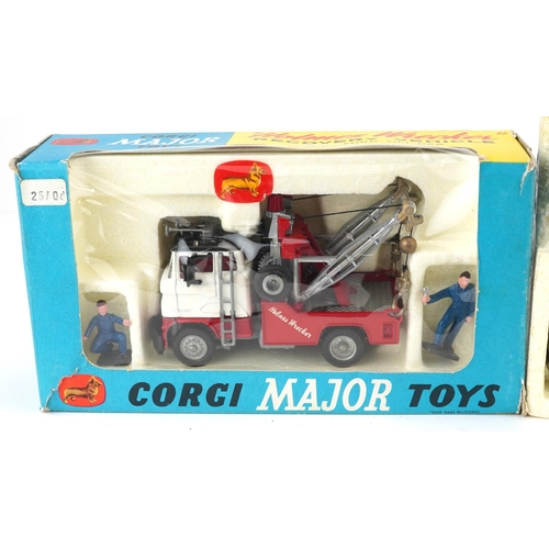 1547 - Vintage Corgi diecast vehicles comprising Corgi Constructor set GS/24 and Holmes Wrecker recovery ve... 