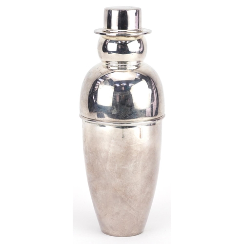 1429 - Silver plated cocktail shaker in the form of a snowman, 26cm high