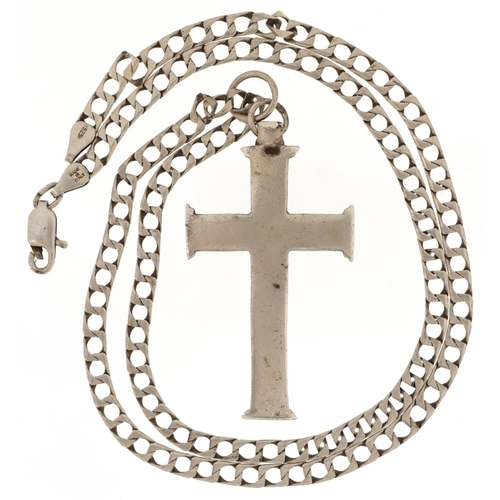 2573 - Large silver cross pendant on a silver necklace, 5.5cm high and 54cm in length, 30.8g