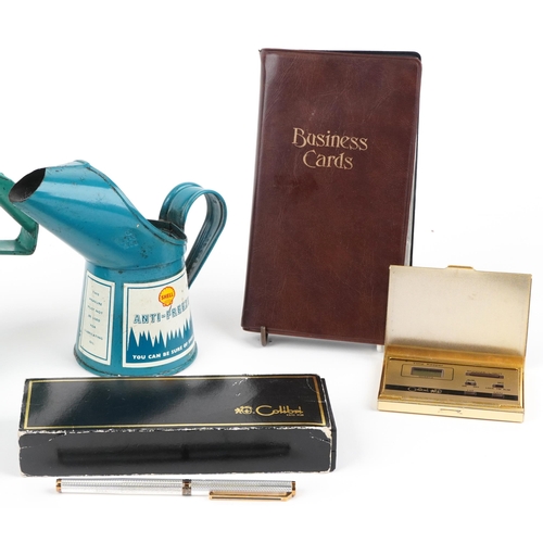 1403 - Sundry items including automobilia interest oil cans and Parker fountain pen with 14k gold nib