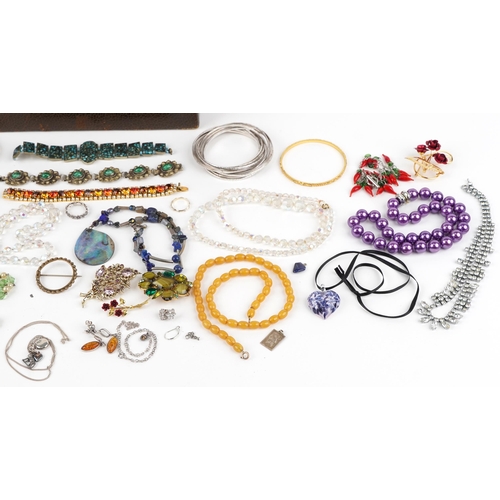 2796 - Vintage and later costume jewellery, some silver, including jewelled and enamelled brooches, silver ... 