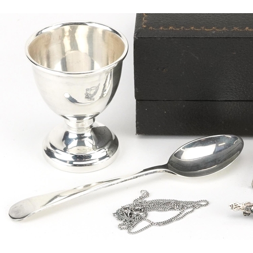 1343 - Victorian and later silver and white metal jewellery and a silver christening eggcup and spoon with ... 