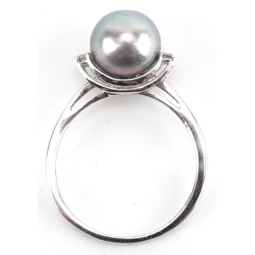 2578 - 9ct white gold Tahitian pearl and diamond ring, the pearl approximately 8.60mm in diameter, size M, ... 