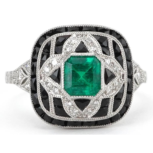 2254 - Art Deco platinum, diamond, emerald and black onyx openwork ring, total diamond weight approximately... 