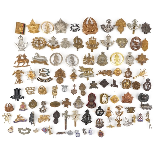 1846 - Collection of military interest cap badges and buttons including 3rd Derbyshire, King's Shropshire L... 