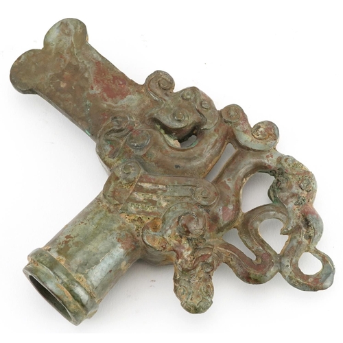 1333 - Chinese archaic style axe head cast with a mythical bird, 16cm in length