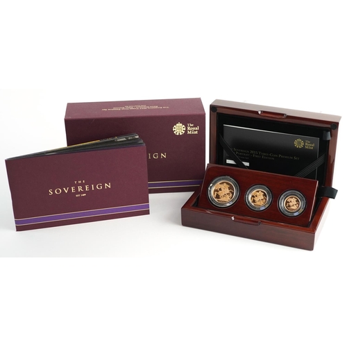 2038 - Elizabeth II 2015 sovereign Three-Coin Premium set by The Royal Mint comprising double sovereign, so... 