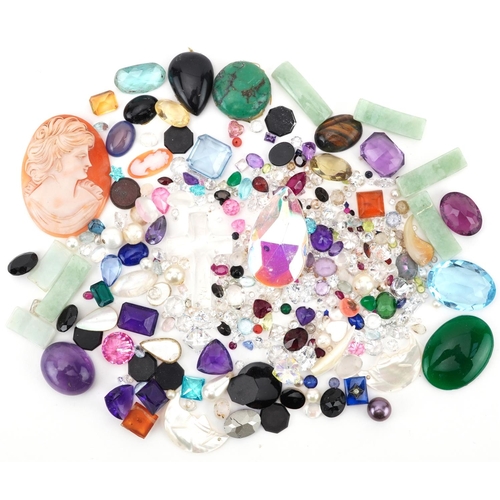 2764 - Large collection of loose semi precious gemstones and cameos including sapphires, amethyst, topaz, j... 