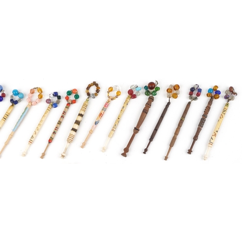 1344 - Collection of sewing interest carved bone and hardwood lace making bobbins with beads