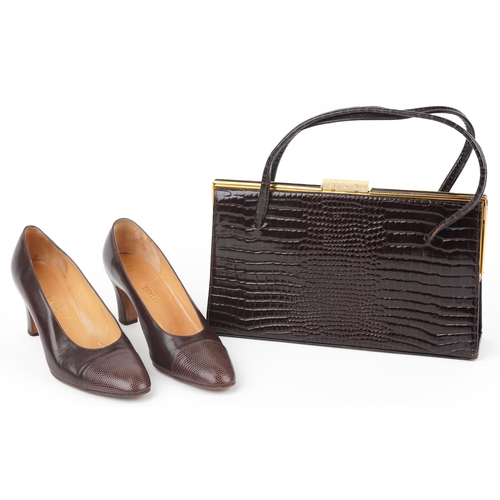 1659 - Vintage faux crocodile skin leather lady's handbag and a pair of French heels by Harel, size 39