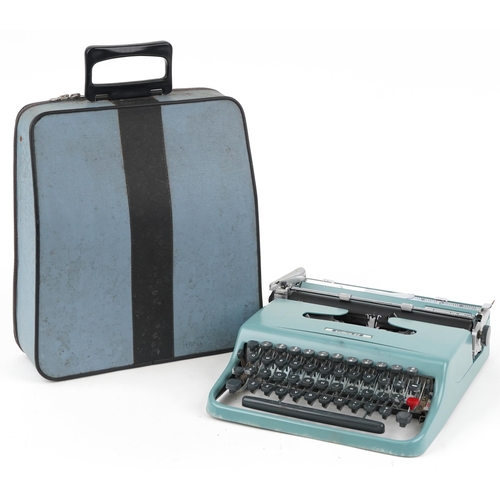 1363 - Vintage Lettera 22 portable typewriter with case