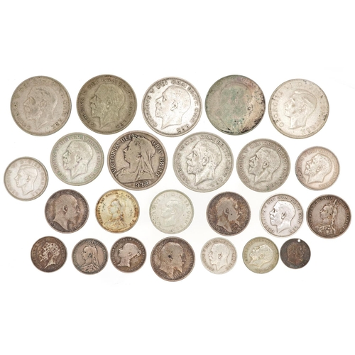 2075 - Victorian and later British coinage including 1898 half crown, 1866 sixpence and shillings, 140g