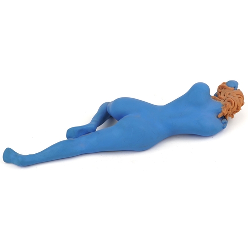 394 - Neil Wilkinson, contemporary Brutalist blue painted sculpture of a reclining nude female, 55cm in le... 