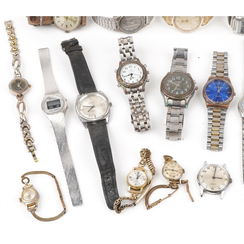 2812 - Vintage and later ladies and gentlemen's wristwatches including Smiths, Timex and Citizen