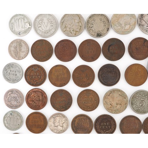 2106 - 19th century and later United States of America coinage, some silver, including half dollars, cents ... 