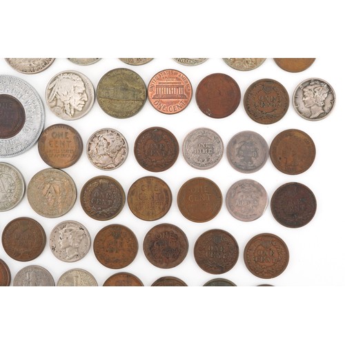 2106 - 19th century and later United States of America coinage, some silver, including half dollars, cents ... 