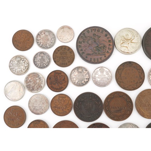 2108 - Early 19th century and later Canadian coinage and tokens including Nova Scotia one penny tokens, Ban... 