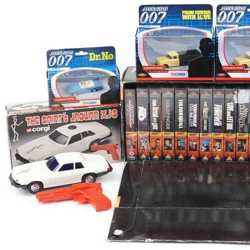 1641 - Vintage and later James Bond 007 toys and collectables including Corgi diecast figures with boxes, J... 