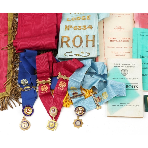 1737 - Royal Order of Buffaloes jewels and regalia relating to Brother Albert Frederick Hayes including a s... 
