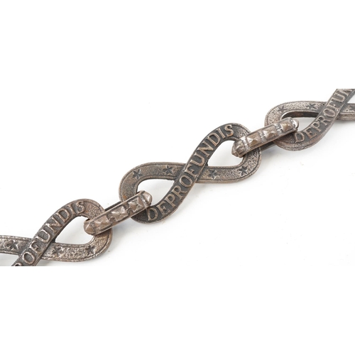 487 - Shipping interest iron chain, possibly part of an anchor chain, each cast with the word Deprofundis,... 