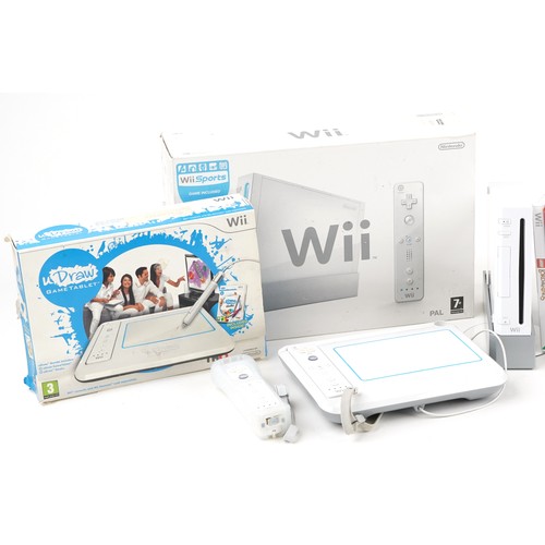 1594 - Nintendo Wii games console with accessories and a collection of games including U Drew, Wii Sports R... 