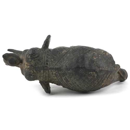 1496 - Patinated bronze Burmese elephant, 10.5cm in length