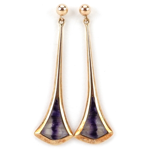 2309 - Ralph Weston, pair of Scottish 9ct gold Modernist Blue John drop earrings, Edinburgh 2005, 4.5cm hig... 