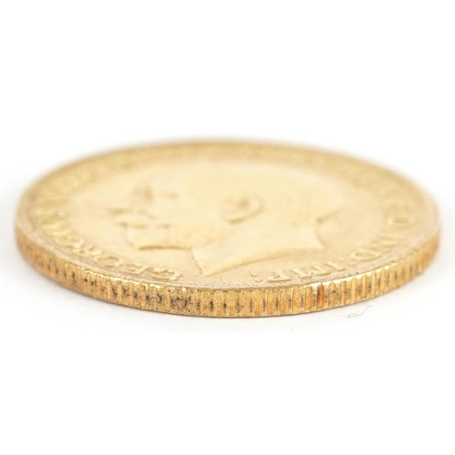 2016 - George V 1915 gold sovereign