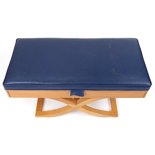 1119 - Contemporary light oak butler's luggage stand with blue leather upholstered cushioned seat, 55cm D x... 