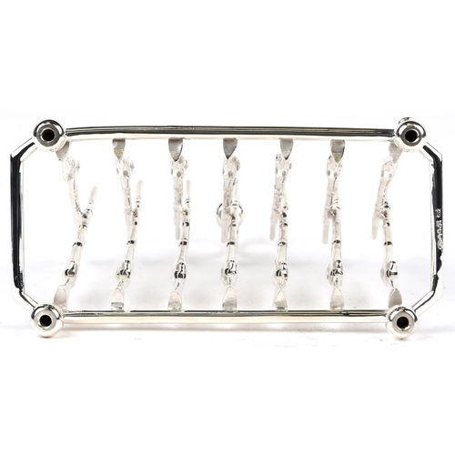 1870 - Military interest rifle design silver plated  six slice toast rack, 20cm in length